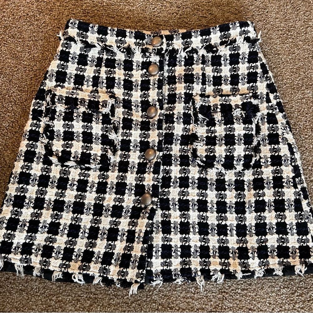 Zara Black and Cream Tweed Button-Front Mini Skirt